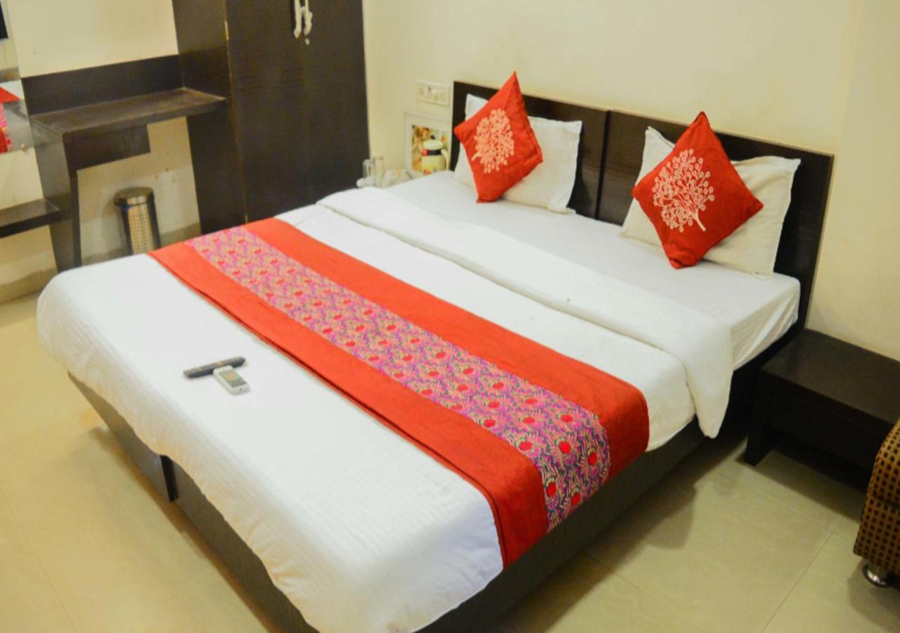 Hotel Royal Palace - 150 Meters From Mahakal Temple Ujjain Eksteriør bilde